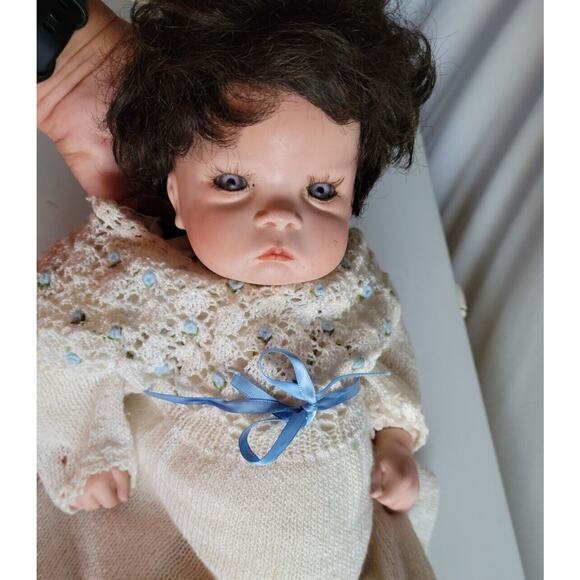 Sweet Realistic Doll Heavy Jointed 19" Weighted Like Real Baby Cloth/Ceramic - Picture 1 of 11